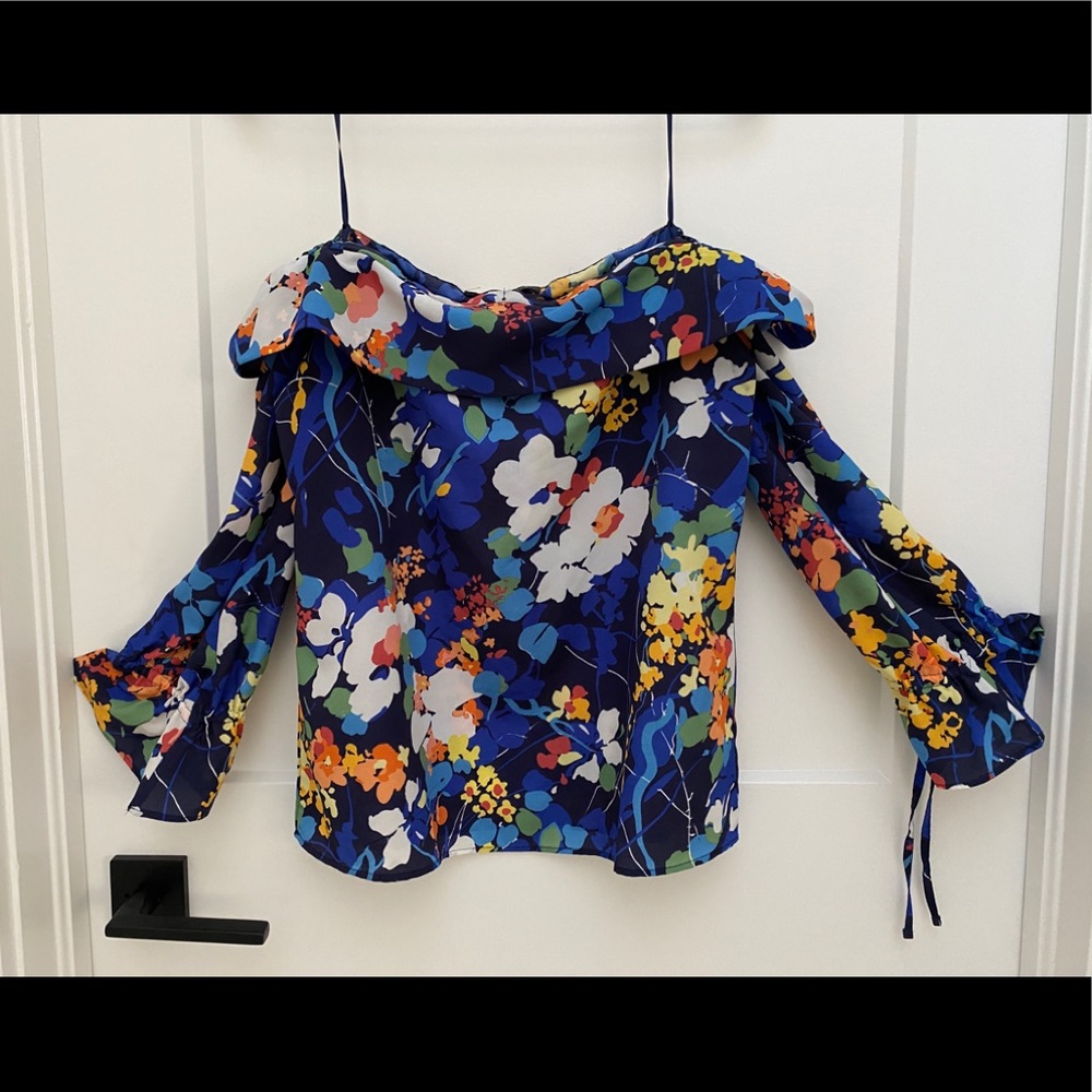Banana Republic Blue Floral off the shoulder top - XS